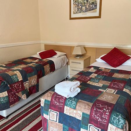 Strathpeffer Hotel Экстерьер фото
