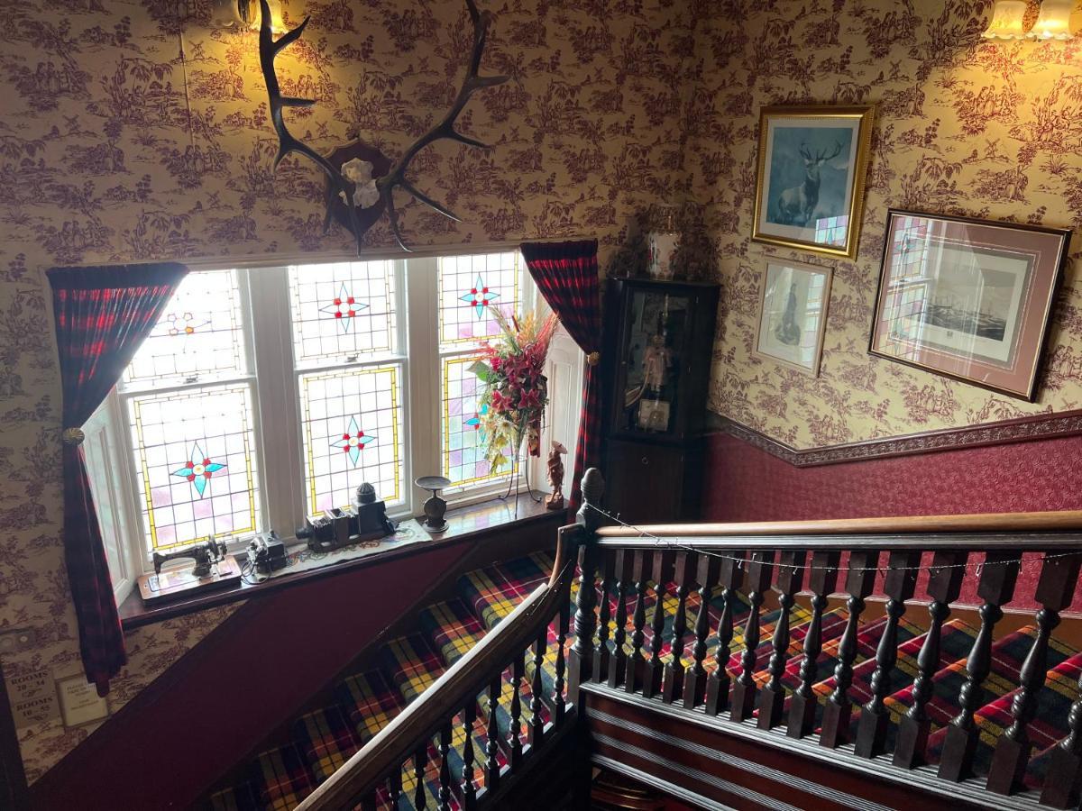 Strathpeffer Hotel Экстерьер фото